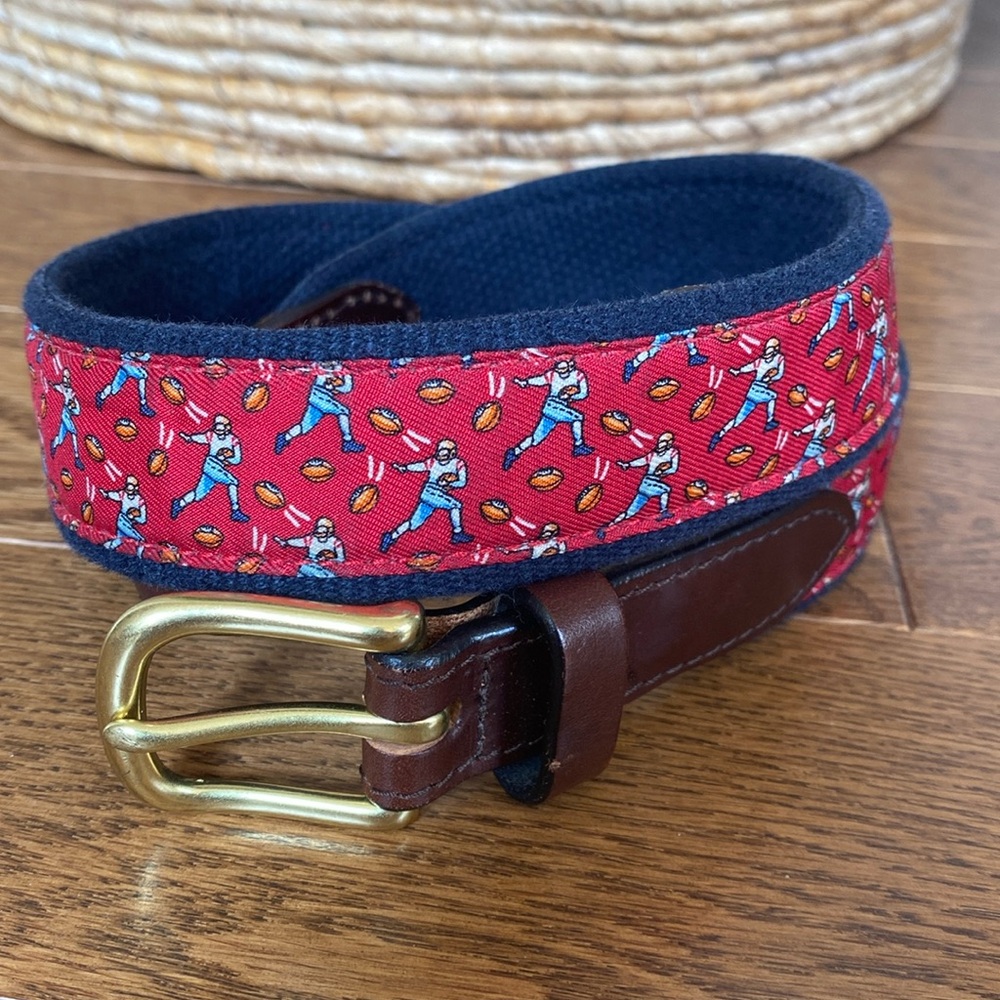 Vineyard Vines Football Belt Brown Leather Silk Print Sz 28